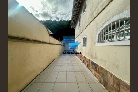 3_photo/94d1fde0a5.7e2ea02b9085bf9d-ATLAS-ac8a4824-e826-49a9-a348-a8dbe9b719e5.jpg de casa à venda com 6 quartos, 270m² em Jardim Guaiuba, Guarujá