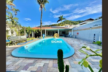 4_photo/94d1fde0bb.906a5e4bd6297272-ATLAS-0c6c70a8-bc6c-42dd-8b5b-5fcb12ca56aa.jpg de casa à venda com 4 quartos, 300m² em Jardim Guaiuba, Guarujá