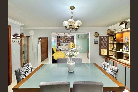 11_photo/94d1fde0bb.906a5e4bd6297272-ATLAS-2b2d698d-ee40-47b9-b0c9-6f96c17f274b.jpg de casa à venda com 4 quartos, 300m² em Jardim Guaiuba, Guarujá