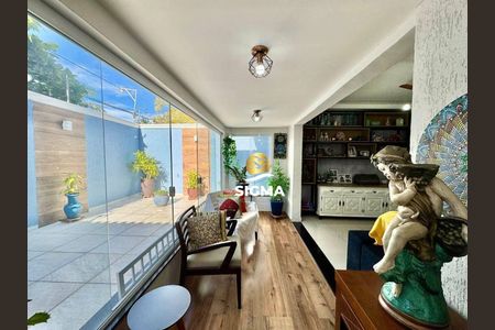 10_photo/94d1fde0bb.906a5e4bd6297272-ATLAS-5b082c6a-c8f0-4b45-906e-e03b7084f38f.jpg de casa à venda com 6 quartos, 300m² em Jardim Guaiuba, Guarujá