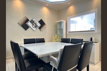 10_photo/94d1fde0c5.35b930ddae1a2e42-ATLAS-84204fcd-6935-4f23-abd1-421cf2e11d5e.jpg de casa à venda com 4 quartos, 200m² em Jardim Guaiuba, Guarujá