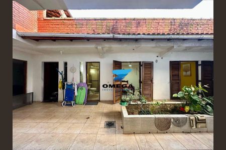 11_photo/94d1fde0c9.c73b78bac5a2f3b6-ATLAS-072621bb-ddad-4276-a32c-8ca30d59be32.jpg de casa à venda com 5 quartos, 250m² em Jardim Guaiuba, Guarujá