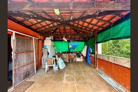 30_photo/94d1fde0c9.c73b78bac5a2f3b6-ATLAS-0ba71bb2-dae2-464c-a8ec-dee52ba83433.jpg de casa à venda com 5 quartos, 250m² em Jardim Guaiuba, Guarujá