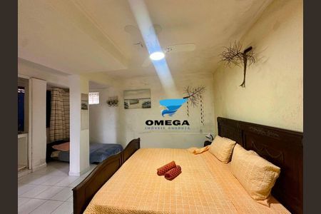 17_photo/94d1fde0c9.c73b78bac5a2f3b6-ATLAS-22211ddf-ff88-45ce-9d5f-0e0c15e3baea.jpg de casa à venda com 5 quartos, 250m² em Jardim Guaiuba, Guarujá