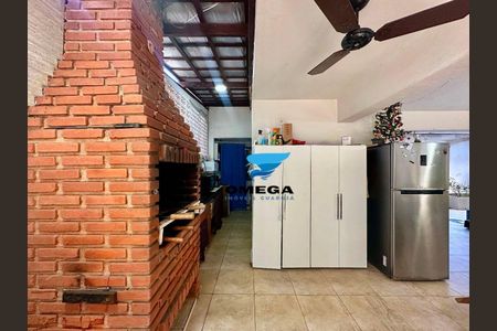 7_photo/94d1fde0c9.c73b78bac5a2f3b6-ATLAS-fbbda421-3cd3-4d84-bf25-c9512bb6a234.jpg de casa à venda com 5 quartos, 250m² em Jardim Guaiuba, Guarujá