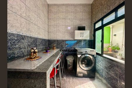 12_photo/94d1fde0df.49e5f4e107e90c19-ATLAS-d9b83728-6eee-43d4-b87c-260b6fe57c82.jpg de casa à venda com 9 quartos, 382m² em Jardim Guaiuba, Guarujá