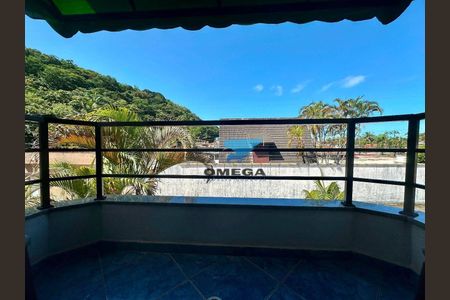 6_photo/94d1fde0df.49e5f4e107e90c19-ATLAS-fff574b1-f2e0-4f1e-a80f-a2b7433e1edc.jpg de casa à venda com 9 quartos, 382m² em Jardim Guaiuba, Guarujá