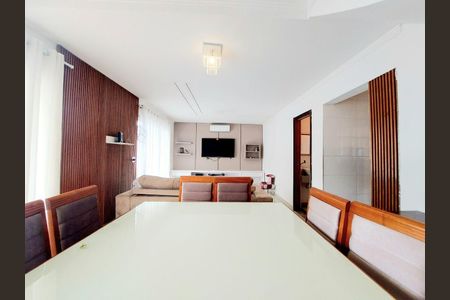 8_photo/94d1fde0df.e5c1dbf3952ec410-ATLAS-93505e5e-c7f9-4f71-b6a3-2196d843c5e0.jpg de casa à venda com 4 quartos, 290m² em Jardim Guaiuba, Guarujá