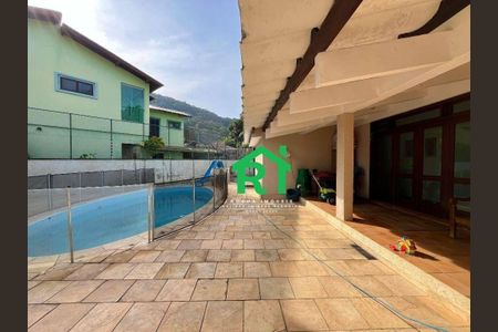 4_photo/94d1fde0e1.5f9b918a5b7c4ea6-ATLAS-c848d4c4-edfc-4891-8bb8-97edbbc4acd7.jpg de casa à venda com 3 quartos, 257m² em Jardim Guaiuba, Guarujá