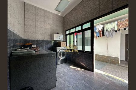 12_photo/94d1fde0e9.0e7c2b97b6565b4a-ATLAS-685844a1-a6f7-48fe-941c-3bdd54dda972.jpg de casa à venda com 9 quartos, 328m² em Jardim Guaiuba, Guarujá