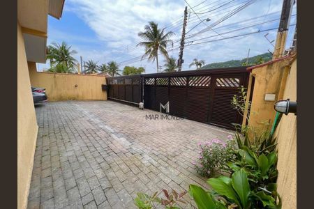 12_photo/94d1fde0f7.92ac088a9f09fe69-ATLAS-e637ac7e-917d-4db5-8a26-1b6650d95b88.jpg de casa à venda com 6 quartos, 440m² em Jardim Guaiuba, Guarujá