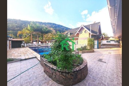 11_photo/94d1fde0fd.a824f5d462c04ebd-ATLAS-837b4b5a-73b1-406f-82b5-7cee9466b30d.jpg de casa à venda com 5 quartos, 600m² em Jardim Guaiuba, Guarujá