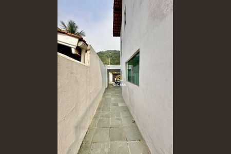 4_photo/94d1fde111.d70948cd37f6cfc6-ATLAS-0b6e90b6-e385-4046-8d7f-aa76a68c6d24.jpg de casa à venda com 3 quartos, 234m² em Jardim Guaiuba, Guarujá