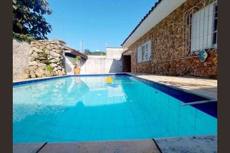 11_photo/94d1fde125.2832257cbb3df2c4-ATLAS-e4e66ada-deeb-47de-a11e-1e8924dc0f09.jpg de casa à venda com 4 quartos, 230m² em Jardim Guaiuba, Guarujá