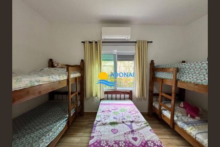 15_photo/94d1fde137.3679ba45c80b6010-ATLAS-dbca8a6a-9c4a-48d3-9bcb-22ffe5aa766a.jpg de casa à venda com 4 quartos, 250m² em Jardim Guaiuba, Guarujá