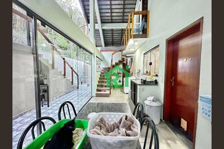 4_photo/94d1fde14f.2f15d505e37c7ac5-ATLAS-ccc52c8f-046f-4c56-bcac-e61b39e2cb45.jpg de casa à venda com 3 quartos, 120m² em Jardim Guaiuba, Guarujá