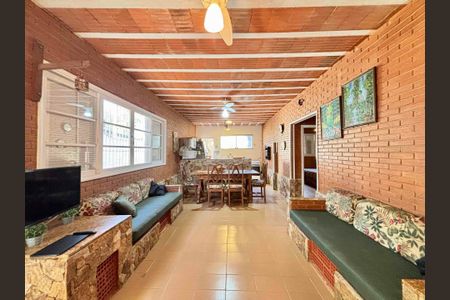 13_photo/94d1fde15b.ceff8192393c33de-ATLAS-a26bc8e2-0e8e-4137-aa1b-a560827d7c24.jpg de casa à venda com 4 quartos, 140m² em Jardim Guaiuba, Guarujá