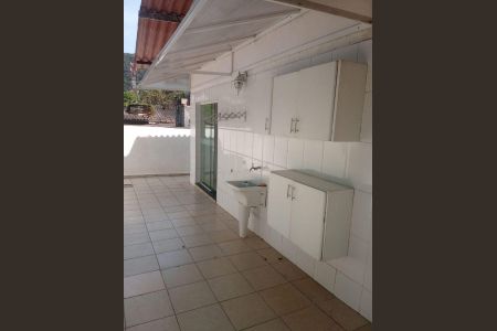 28_photo/94d1fde1c9.76c9ba83eeb181e8-ATLAS-2002f2f3-cca6-4a60-a3a3-8ab6ef26b64b.jpg de casa à venda com 3 quartos, 170m² em Jardim Guaiuba, Guarujá