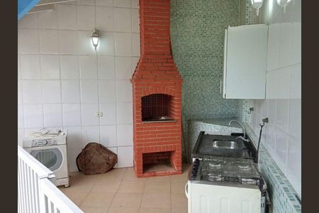 46_photo/94d1fde1c9.76c9ba83eeb181e8-ATLAS-bb430db3-16bd-420b-81db-9cb70a1efdf6.jpg de casa à venda com 3 quartos, 170m² em Jardim Guaiuba, Guarujá