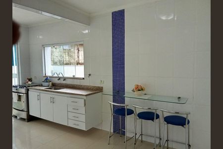 31_photo/94d1fde1c9.76c9ba83eeb181e8-ATLAS-e21a3692-24a6-4388-bf42-7bb554a17bb4.jpg de casa à venda com 3 quartos, 170m² em Jardim Guaiuba, Guarujá