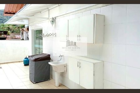 7_photo/94d1fde1c9.a1ec0e94f3821993-ATLAS-e5022aad-1bd2-46de-b27a-b50bed3a4797.jpg de casa à venda com 3 quartos, 170m² em Jardim Guaiuba, Guarujá