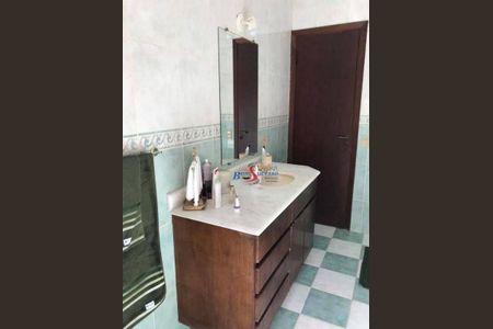 40_photo/94d1fde1d5.18e6ac91b37a8e88-ATLAS-4419ee99-4865-4b95-a42e-449f5dd9616b.jpg de casa à venda com 5 quartos, 420m² em Jardim Guaiuba, Guarujá