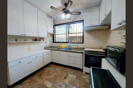 8_photo/94d1fde6c5.671b3960e7484b54-ATLAS-01e0ffec-0ea0-4045-a887-5d5e4a645b2f.jpg de casa à venda com 4 quartos, 680m² em Jardim Guaiuba, Guarujá
