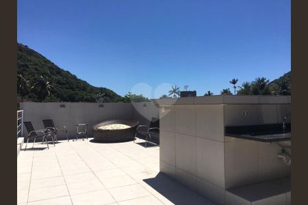 5_photo/94d1fde6d9.0abb473e952761da-ATLAS-b9228edb-e0aa-4486-b59e-79f306b88ec3.jpg de casa à venda com 4 quartos, 201m² em Jardim Guaiuba, Guarujá