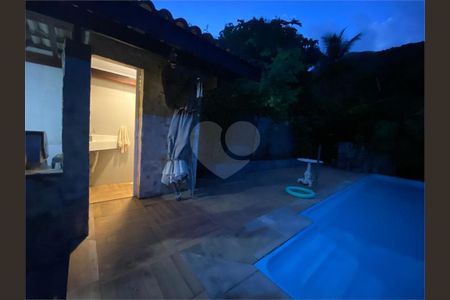 11_photo/94d1fde6d9.0abb473e952761da-ATLAS-c8e5aa9c-ef37-4144-8fca-2622bf59ee7d.jpg de casa à venda com 4 quartos, 201m² em Jardim Guaiuba, Guarujá