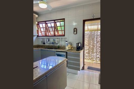 12_photo/94d1fde6d9.f38e38137a2159e3-ATLAS-62c9dba2-6ff3-4433-a5f0-b6c2f367fb1f.jpg de casa à venda com 4 quartos, 201m² em Jardim Guaiuba, Guarujá