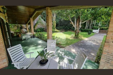 13_photo/94d1fde6f7.32ff380b2dea4782-ATLAS-76c5da0e-13f8-423f-b7f2-8fcf9ee23d88.jpg de casa à venda com 3 quartos, 200m² em Jardim Guaiuba, Guarujá