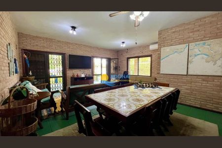 24_photo/94d1fde6f7.7370cdaf31c342eb-ATLAS-d8dd5e1f-971d-498a-8254-bfdb6069ba83.jpg de casa à venda com 3 quartos, 259m² em Jardim Guaiuba, Guarujá