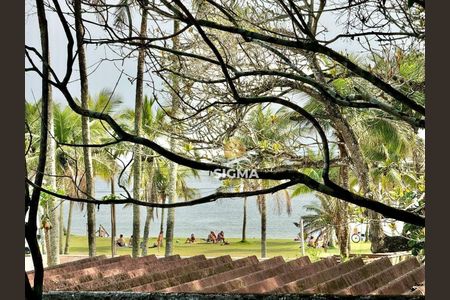 5_photo/94d1fde6f9.85e892d0fa3f1762-ATLAS-536a1af3-d4e2-4cb9-bf74-8be07f187637.jpg de casa à venda com 3 quartos, 400m² em Jardim Guaiuba, Guarujá