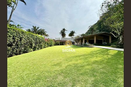 9_photo/94d1fde6f9.85e892d0fa3f1762-ATLAS-c187eb3f-ccfd-465b-ab9c-92309d3cada2.jpg de casa à venda com 3 quartos, 400m² em Jardim Guaiuba, Guarujá