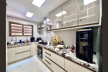 19_photo/94d1fde6fd.93b8fa184532727f-ATLAS-ea3ed5bb-9614-4d96-af1c-e733fcbec640.jpg de casa à venda com 4 quartos, 400m² em Jardim Guaiuba, Guarujá