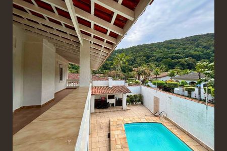 39_photo/94d1fde73d.ceff8192393c33de-ATLAS-29c1c4f5-e44c-44df-b7a7-cc15a6cf2371.jpg de casa à venda com 4 quartos, 258m² em Jardim Guaiuba, Guarujá