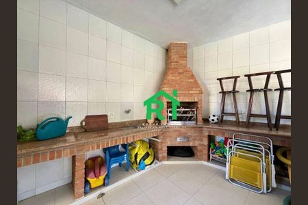 4_photo/94d1fde755.255fd64cf10ed1dc-ATLAS-bfad4e6a-3b41-494a-858b-bed4e89f45b6.jpg de casa à venda com 4 quartos, 230m² em Jardim Guaiuba, Guarujá