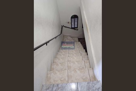 8_photo/94d1fdffc5.ceff8192393c33de-ATLAS-4e7b72ad-2dd3-4181-baee-b7af74ea424c.jpg de casa à venda com 4 quartos, 150m² em Vila Ligya, Guarujá