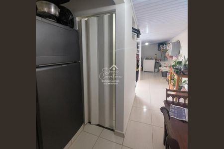 17_photo/94d1fe010d.adbb37f92a381176-ATLAS-875010c0-0a5f-4399-aa84-3839fe51b0ed.jpg de casa à venda com 2 quartos, 100m² em Vila Rosalina, Guarujá