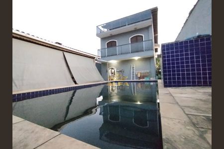 5_photo/94d1fe01b1.bf9ec29034c3b782-ATLAS-94fdfe0c-7b3c-4f4c-ac32-7f3b7f7a0d8b.jpg de casa à venda com 5 quartos, 230m² em Vila Santa Rosa, Guarujá