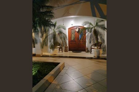 3_photo/94d1fe0271.df2e9385b3468787-ATLAS-63f93e18-b56d-4d7c-863b-e1c5efb4c586.jpg de casa à venda com 4 quartos, 360m² em Vila Santa Rosa, Guarujá