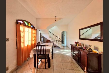 3_photo/94d1fe02dd.d9b84b00ba00f683-ATLAS-bc1ca9d8-e2fb-4f83-af1e-4528fdc15523.jpg de casa à venda com 4 quartos, 154m² em Vila Santa Rosa, Guarujá