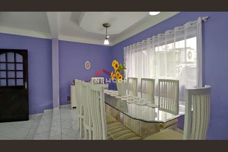 3_photo/94d1fe02f3.527d2e055a247cfd-ATLAS-42ec965e-9ac4-459e-bfb9-cf74a32c1e2c.jpg de casa à venda com 4 quartos, 360m² em Vila Santa Rosa, Guarujá