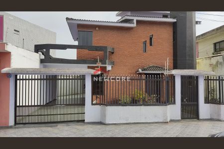 15_photo/94d1fe02f3.527d2e055a247cfd-ATLAS-5d1cca4a-edb7-4f05-b535-9f1ab33ef574.jpg de casa à venda com 4 quartos, 360m² em Vila Santa Rosa, Guarujá