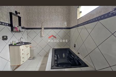 33_photo/94d1fe02f3.527d2e055a247cfd-ATLAS-80f5c8db-dc80-41ed-b5d5-8c0928898d61.jpg de casa à venda com 4 quartos, 360m² em Vila Santa Rosa, Guarujá