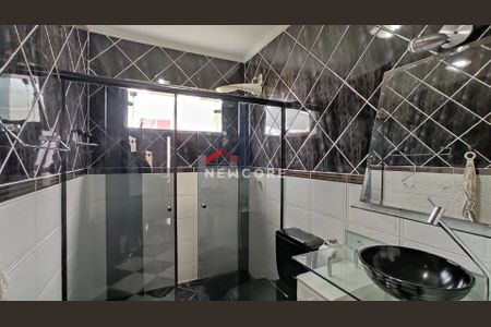 20_photo/94d1fe02f3.527d2e055a247cfd-ATLAS-e63f38c8-e2f4-4de9-bfdf-21da45a1e8c5.jpg de casa à venda com 4 quartos, 360m² em Vila Santa Rosa, Guarujá