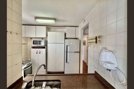 10_photo/94d1fe02ff.5b7c526d2377ff16-ATLAS-4f042e0a-e06b-4ef1-827c-11e37b29d514.jpg de apartamento à venda com 3 quartos, 114m² em Vila Santa Rosa, Guarujá