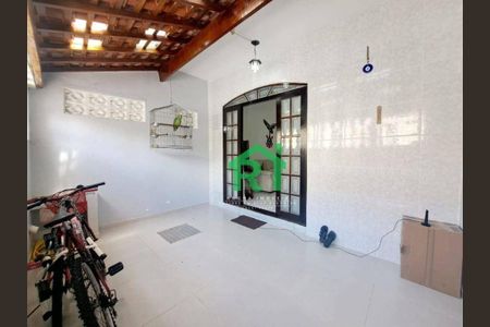 10_photo/94d1fe030f.21b2fa202967d017-ATLAS-94ec8e50-8b7e-4caa-ad20-67a823a06775.jpg de casa à venda com 2 quartos, 80m² em Vila Santa Rosa, Guarujá