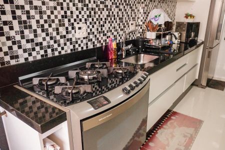 10_photo/94d1fe03a1.d0ed555755b5252f-ATLAS-49a05bdc-3a8e-4e8e-b6c2-d6e3178df2db.jpg de apartamento à venda com 3 quartos, 114m² em Vila Santa Rosa, Guarujá