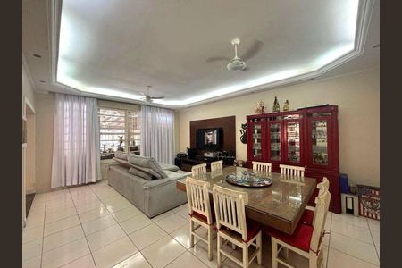 4_photo/94d1fe0a99.ae6c0d4ae2e822c2-ATLAS-1cef4890-3650-44b4-93d8-e80a8c771442.jpg de casa à venda com 4 quartos, 200m² em Jardim Guaiuba, Guarujá